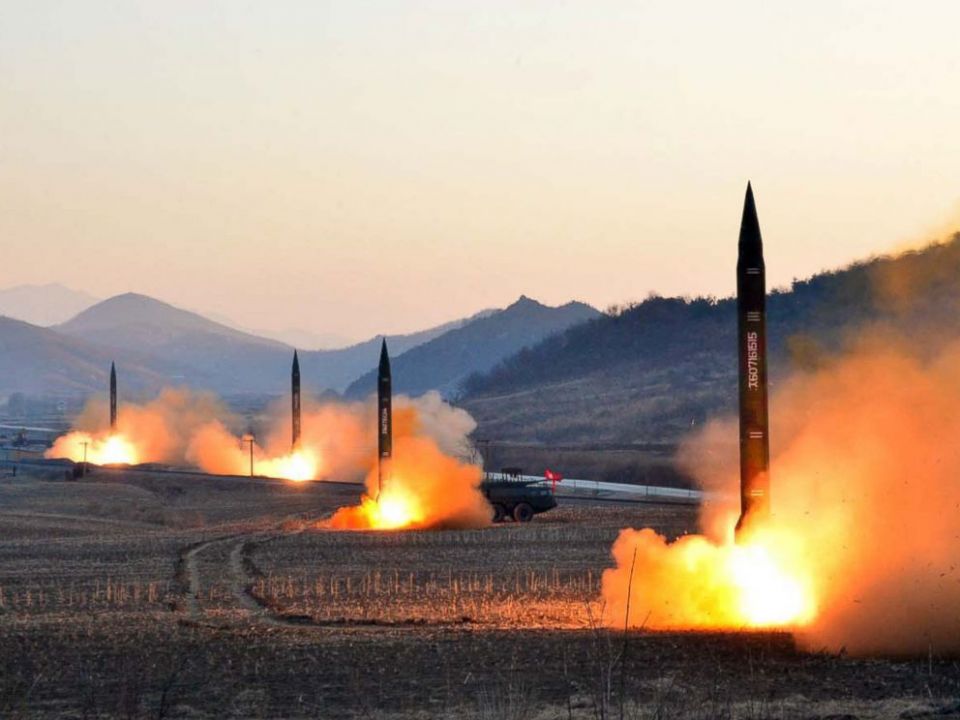 مخابرات واشنطن وسيئول: حددنا مسارت 8 صواريخ أطلقتها كوريا الشمالية اليوم