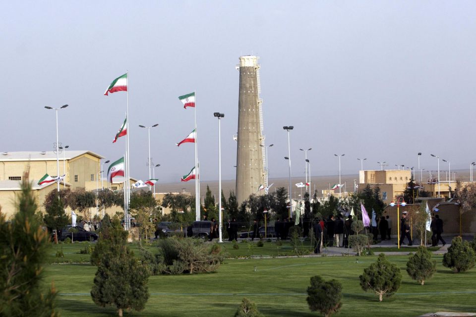 إيران تعلن أنها ستنتج شهريا 9 كلغ من اليورانيوم المخصب بنسبة 20%