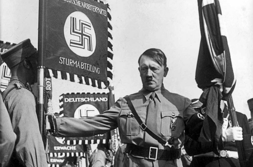 هل كان هتلر ظاهرة ألمانية؟ أمعنوا النظر في تلك المرحلة..!
