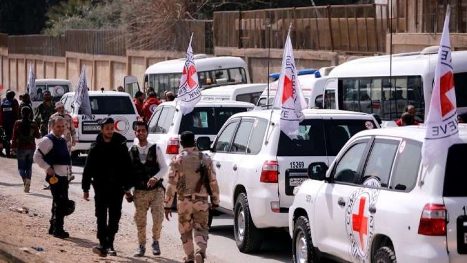 خروج نحو 100 مواطن من الغوطة