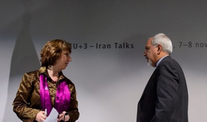 مصدر إيراني يرجّح تمديد العمل ببنود اتفاق جنيف بين طهران السداسية