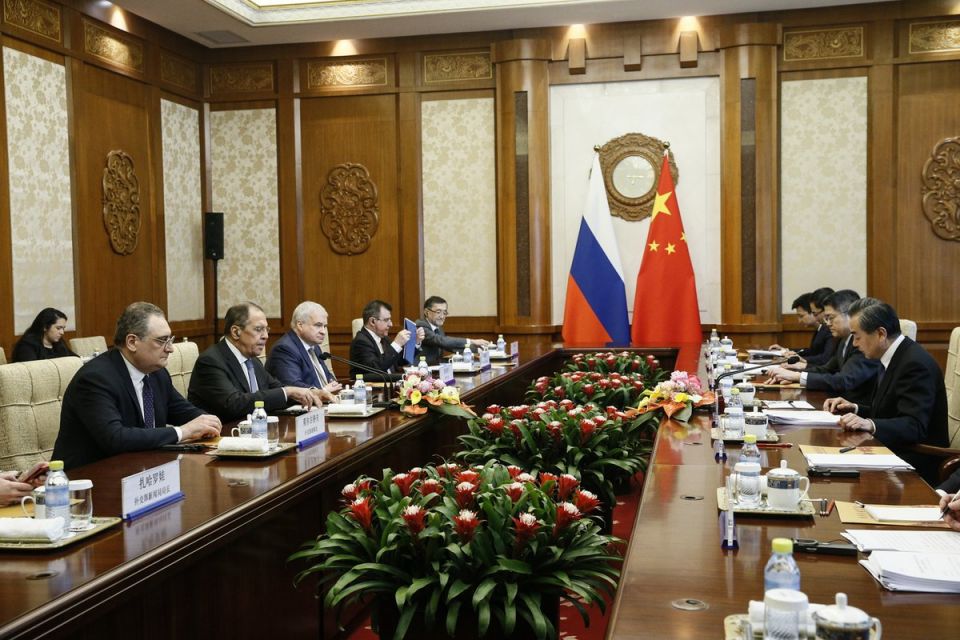 التعاون الروسي الصيني المتصاعد1 | انطلاقة عامّة