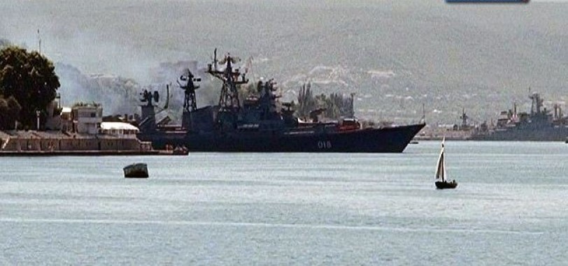 مصر: وصول أول بارجة حربية روسية لميناء الاسكندرية