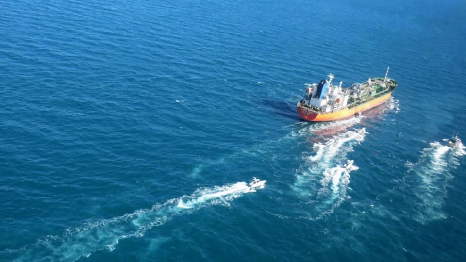 الخارجية الإيرانية تعلن الإفراج عن السفينة الكورية مع استمرار التحقيق بشأنها
