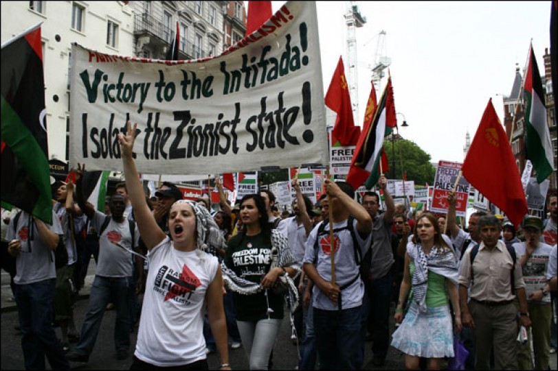 الشوارع الأوروبية والأميركية ملكية فلسطينية وإسرائيل تخسر «معركة القلوب»