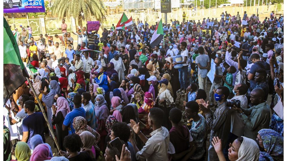 10 قتلى برصاص الجيش السوداني خلال مظاهرات اليوم