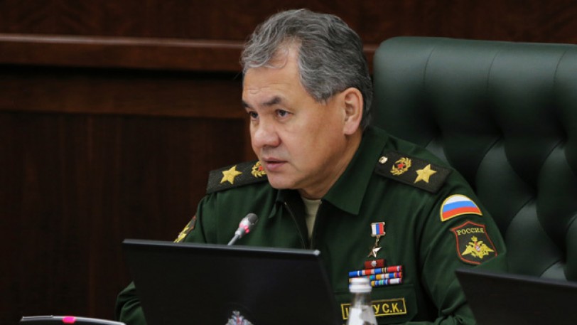 وزير الدفاع الروسي: ضرورة نشر قوات كاملة في القرم