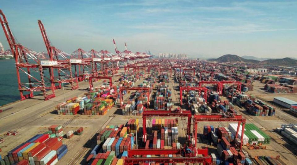 الصين تشهد «فورة صادرات» استباقاً لرفع الرسوم الأميركية