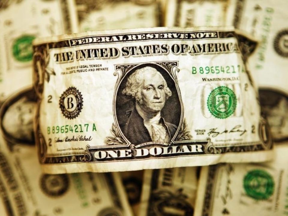 هل سيزول الدولار  كعملة احتياط عالمية؟