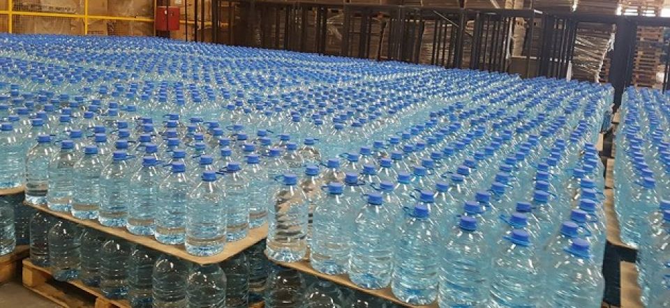 حلب: أسعار عبوات مياه الشرب تقفز بين 200% إلى 300% و«تسعيرة الدولة» حبر على ورق
