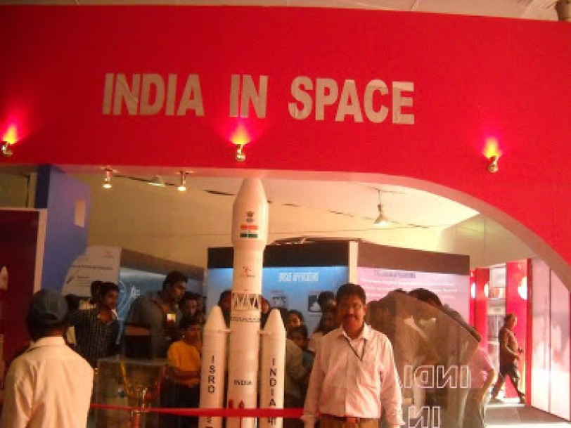 مودي: الهند ستؤمن أرخص تكنولوجيا للفضاء في العالم