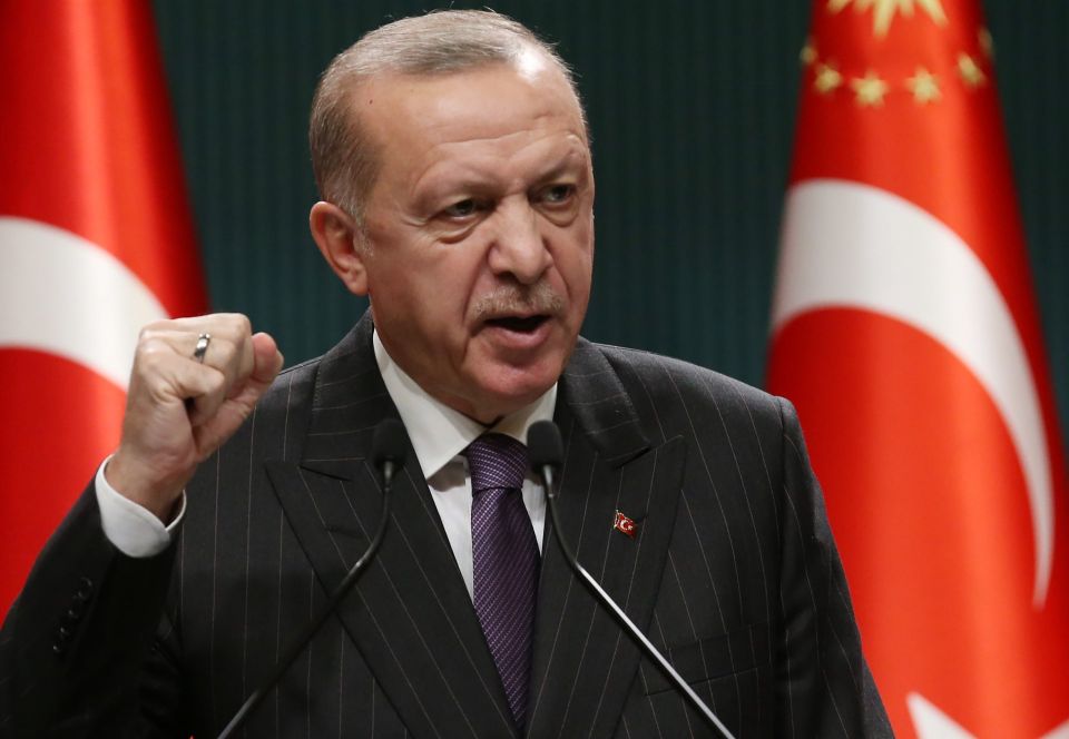 أردوغان: حماس ليست &quot;إرهابية&quot; بل يقاتلون لوطنهم وحقوقهم