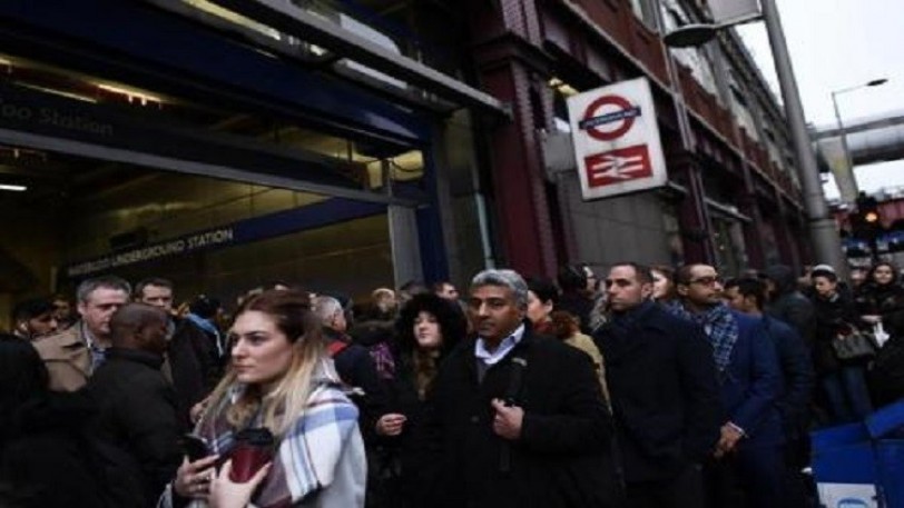 إضراب عمال مترو الأنفاق يصيب لندن بالشلل