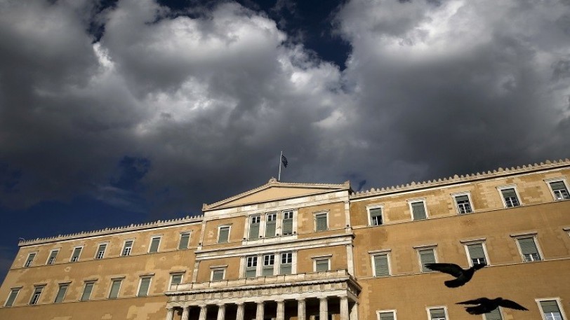اليونان إلى مزيد من التقشف وتسريع الخصخصة تنفيذاً لمطالب الدائنين وصندوق النقد الدولي