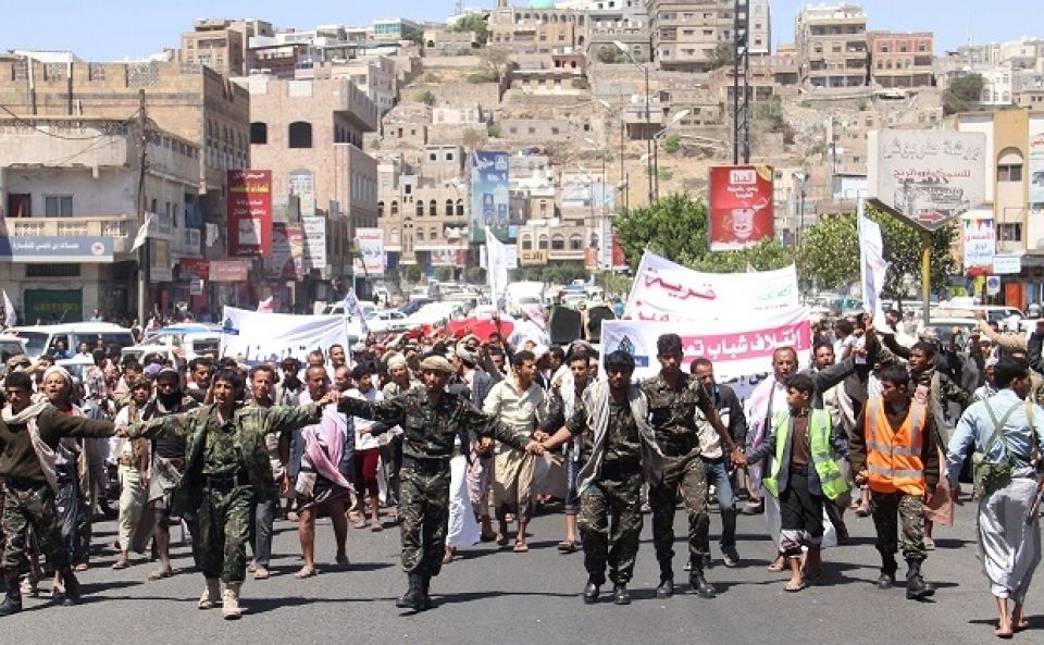 خلف الأبواب.. إلى أين وصلت أزمة اليمن؟