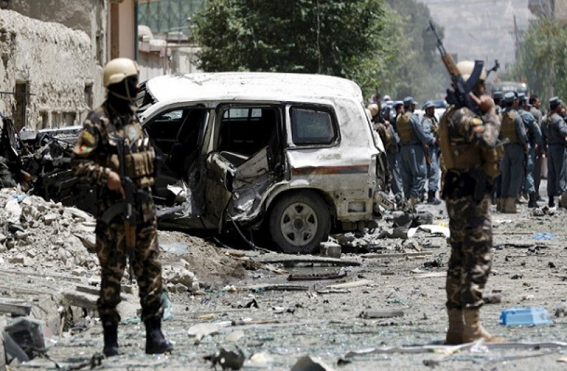 مقتل 14 عسكريا أفغانيا بغارة لحوامات أمريكية في ولاية لوغار