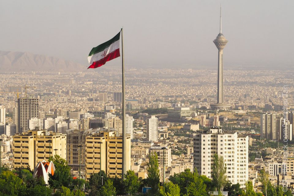 مسؤولون إيرانيون: الفرصة باتت مناسبة للتعاون الدفاعي مع الدول الأخرى