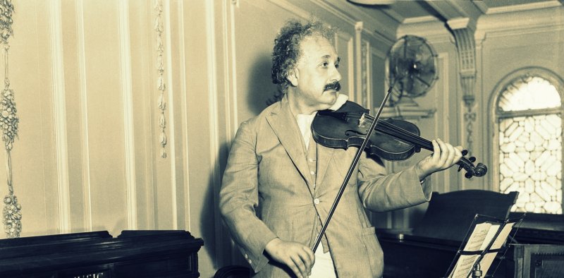 لا يستجيب الجميع بشكل عاطفي شديد للموسيقى، وتختلف الدراسات السابقة في تحديد معدلات لحدوث هذه التفاعلات