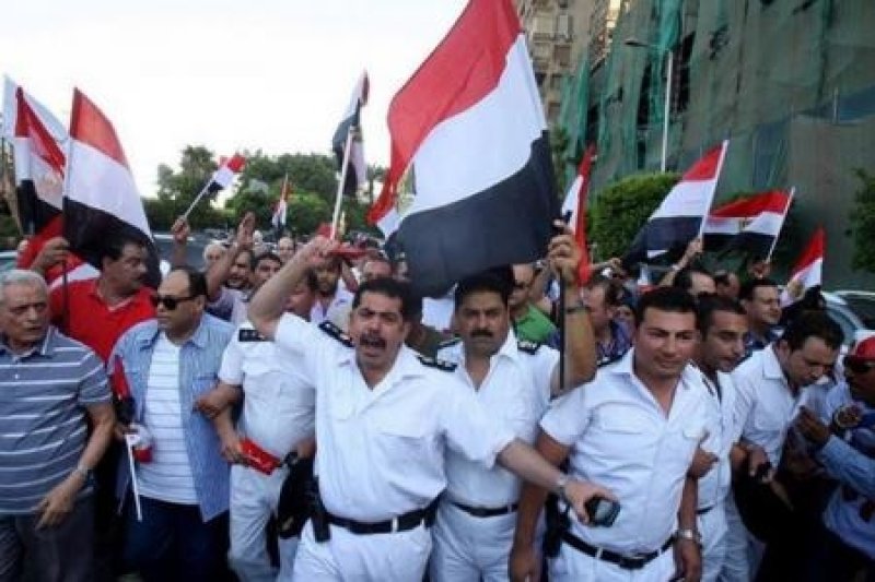 الإسلاميون: ردَّة الثورة المصرية