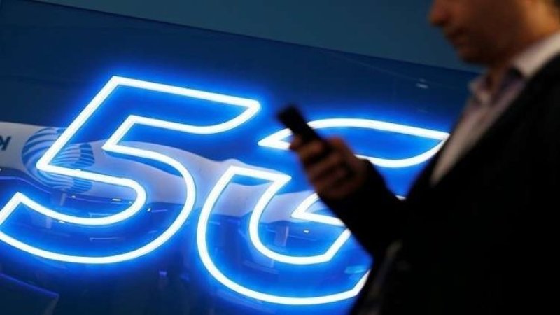 روسيا تدرس استخدام ترددات عسكرية لشبكات إنترنت 5G