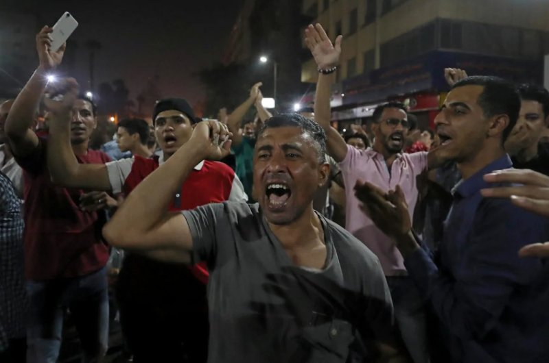 «القصور الرئاسية» المصرية..الحكاية أكبر من «فضيحة»..!