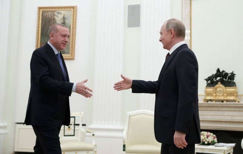 Moscow Agreement: “A Black Cat Passed Between Us”, The Convoy Continues its Course... Washington and its Agents Barking!