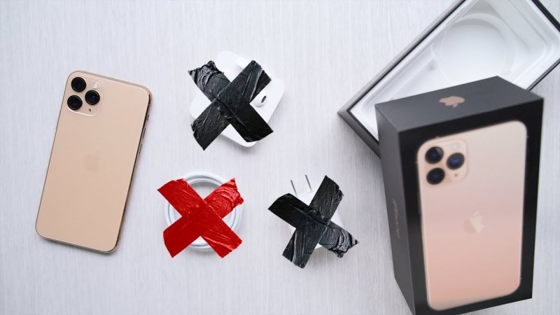 البرازيل تحاسب «أبل» على بيعها هواتف ذكية بلا شاحن