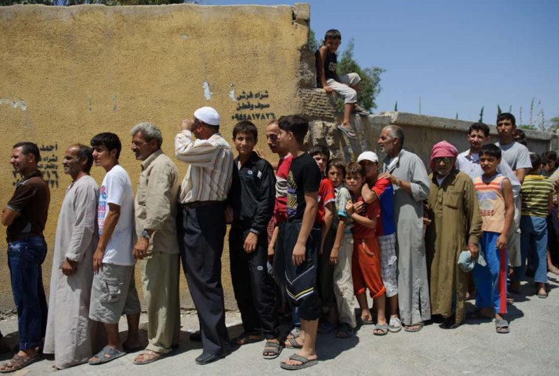 الأجور في سورية: صورة قاتمة مقارنة بدول المنطقة والعالم