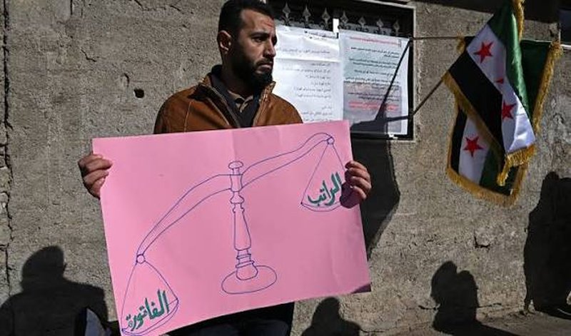 عندما يصبح الأجر عاجزاً عن إطعام العامل وأسرته!