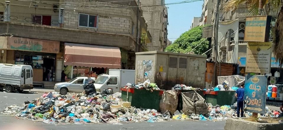 جرمانا تختنق والقمامة تتراكم