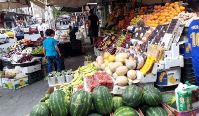 من يرفع الأسعار؟