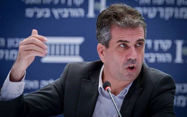 صرخات ألم الصهيوني و&laquo;تهديداته&raquo; ترتفع بسبب التقدّم في الاتفاق النووي الإيراني