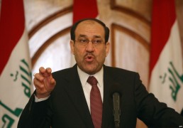 المالكي يتعهد بمحاسبة المسؤولين المقصرين في الجيش ومكافحة الارهاب