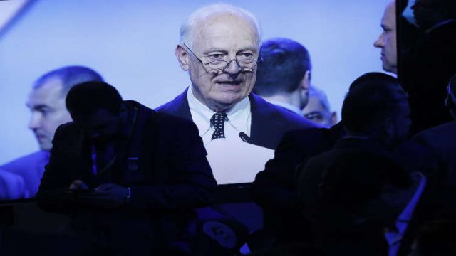 الدول الضامنة تجتمع مع دي ميستورا في جنيف