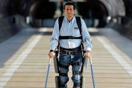 انطلاق الاختبارات السريرية للهيكل الخارجي لمرضى الشلل