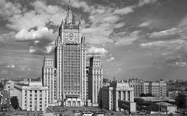 غياب للأفكار الحقيقية لدى وفد الرياض