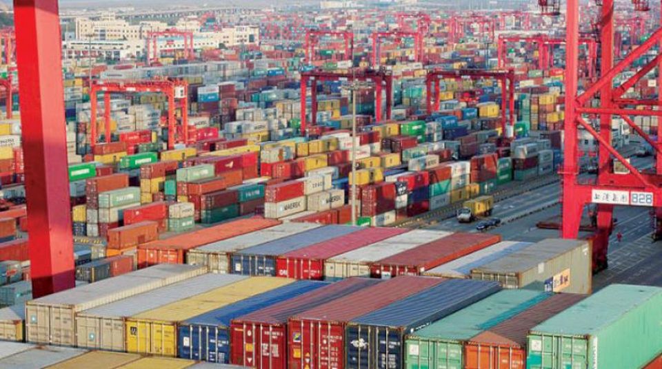 الصادرات الصينية تتحدى ترمب وتواصل النمو القوي خلال أيلول