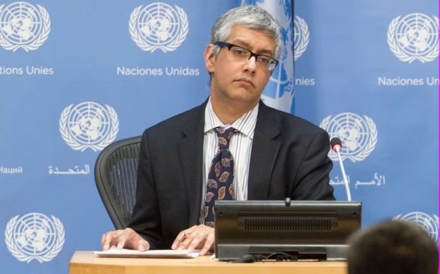 نائب غوتيرش: "لا قوات أمريكية في سورية"! وصحفي صيني يحرجه