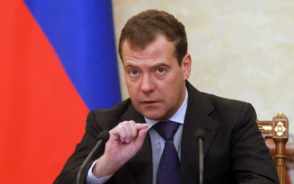 ميدفيديف يدعو لتصفية &quot;زيلينسكي وعصابته&quot; جسدياً بعد محاولة اغتيال بوتين
