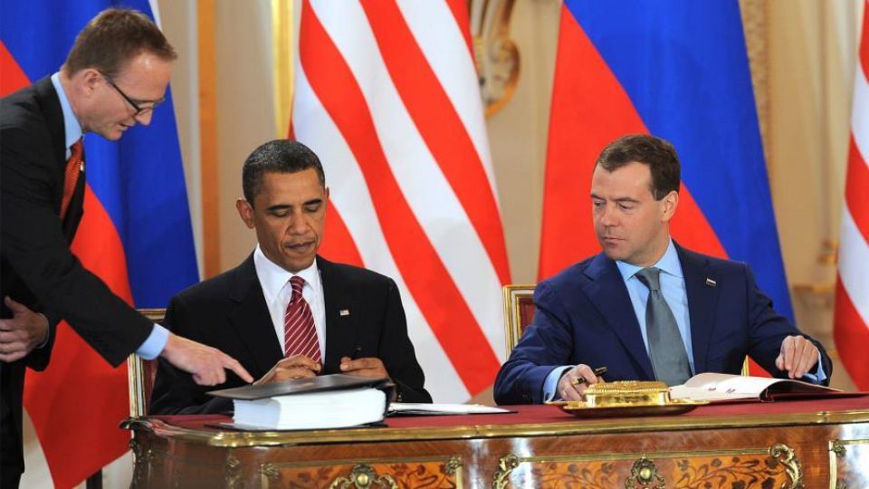 معاهدات الحد من التسلح الإستراتيجي ومتتالية الدومينو