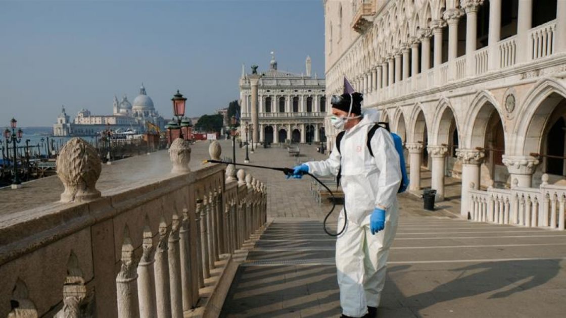كوبا ترسل بعثة طبية إلى إيطاليا