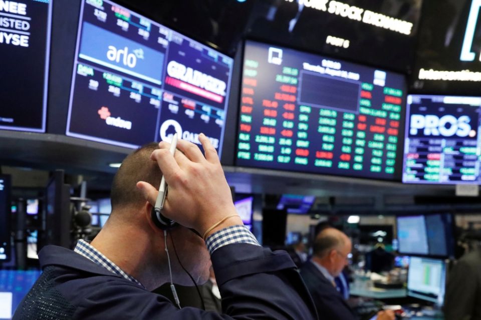 الأمل بتجنب حرب تجارية يخفف الضغط على بورصات عالمية