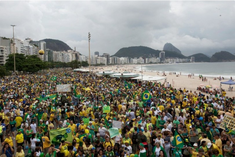 مادورو لأوسع تضامن مع البرازيل: &laquo;إنه وقت القتال..!&raquo;