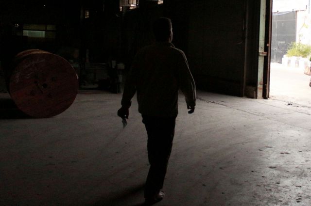 عقوبة كَفّ اليد في قوانين العمل