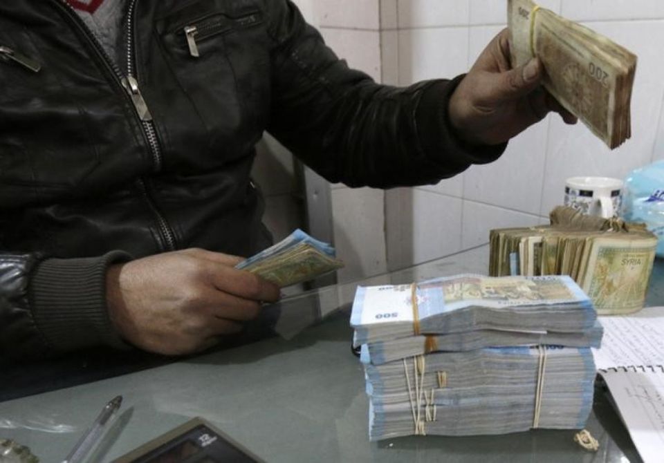 هل انتهت (الفترة اليتيمة) لانخفاض الدولار؟!