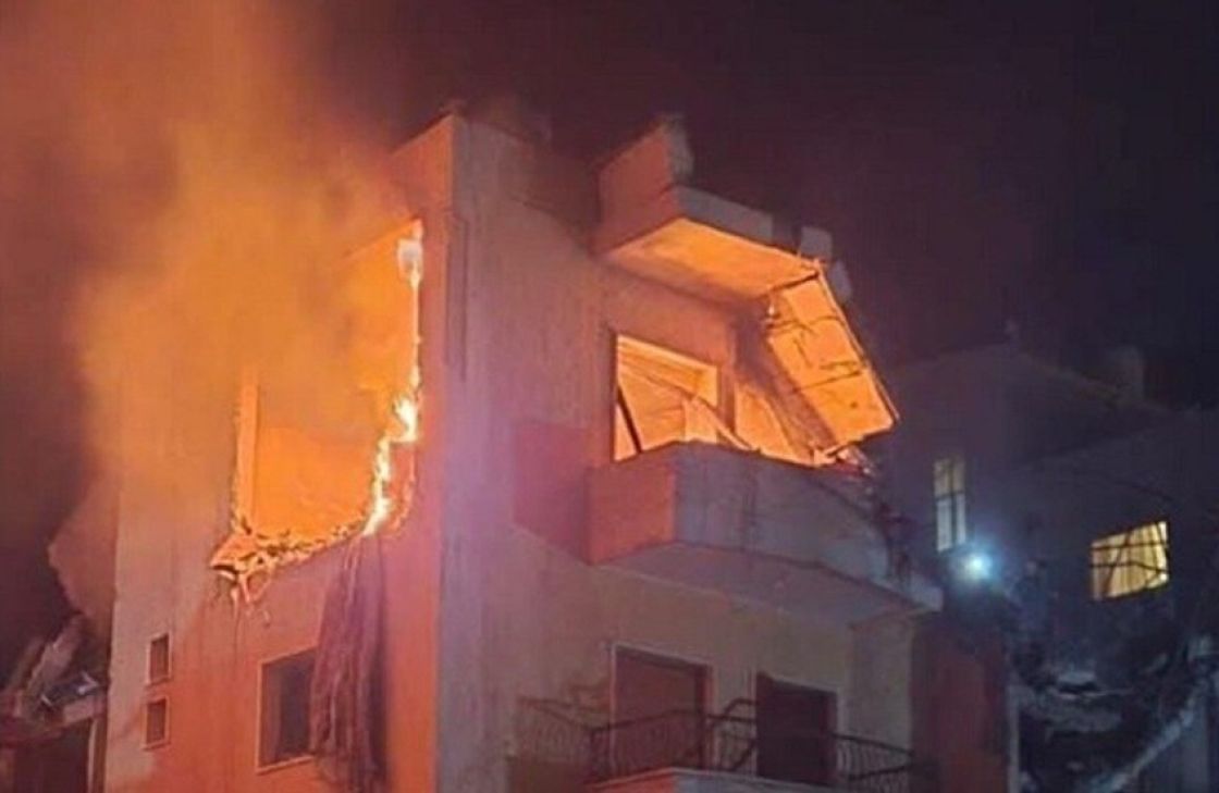 لبنان: أكثر من 10 شهداء و30 جريحاً في عدوان &laquo;إسرائيلي&raquo; وقت الإفطار