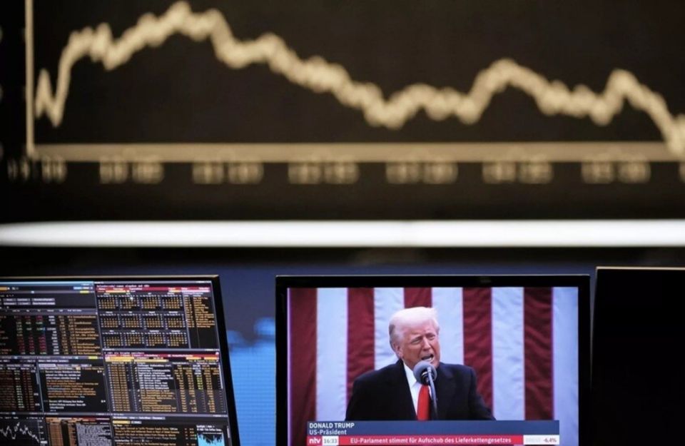 واشنطن تفرض رسوماً جمركية على 12 دولة وتتوقع تحصيل 300 مليار دولار