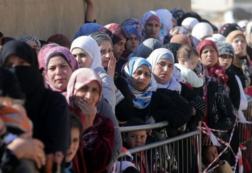 السوريّات في مهب الأزمة: نازحات ولاجئات ومخطوفات ومعتقلات وأرامل