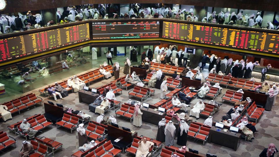 "إعصار اليمن 2" يعصف ببورصات الخليج والسفارة الأمريكية بالإمارات قلقة على رعاياها
