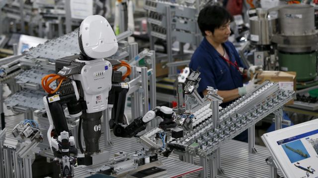 بعد أشباه الموصلات والبطاريات.. هل تُضيّع اليابان الروبوتات؟